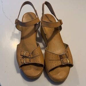 Cherokee of California Vintage wedge sandals